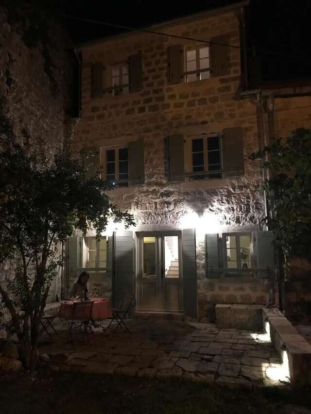 Дома для отпуска The Little House Gornji Orahovac-18